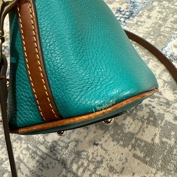 Dooney & Bourke Pebble Grain Domed Crossbody Handbag in Spearmint! - Picture 12 of 12